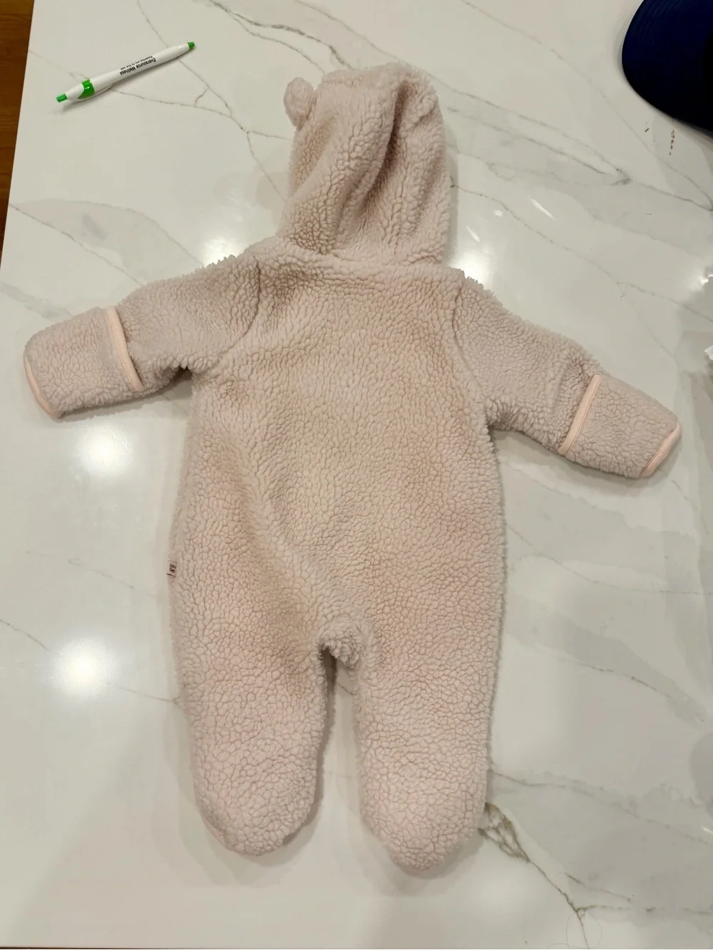 Baby Gap Sherpa Bear Bunting / One-Piece Snowsuit – 0-3 Months